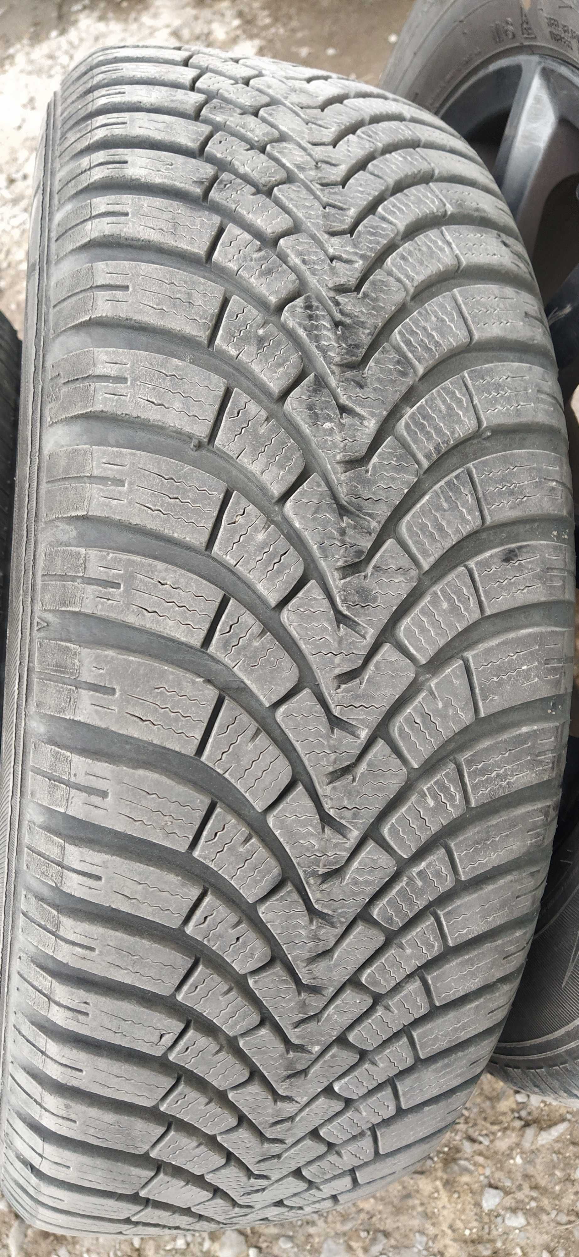 Зимни гуми FALKEN 225/60/R17 с DOT 3318