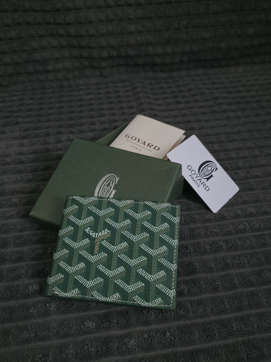 Partofel goyard nou