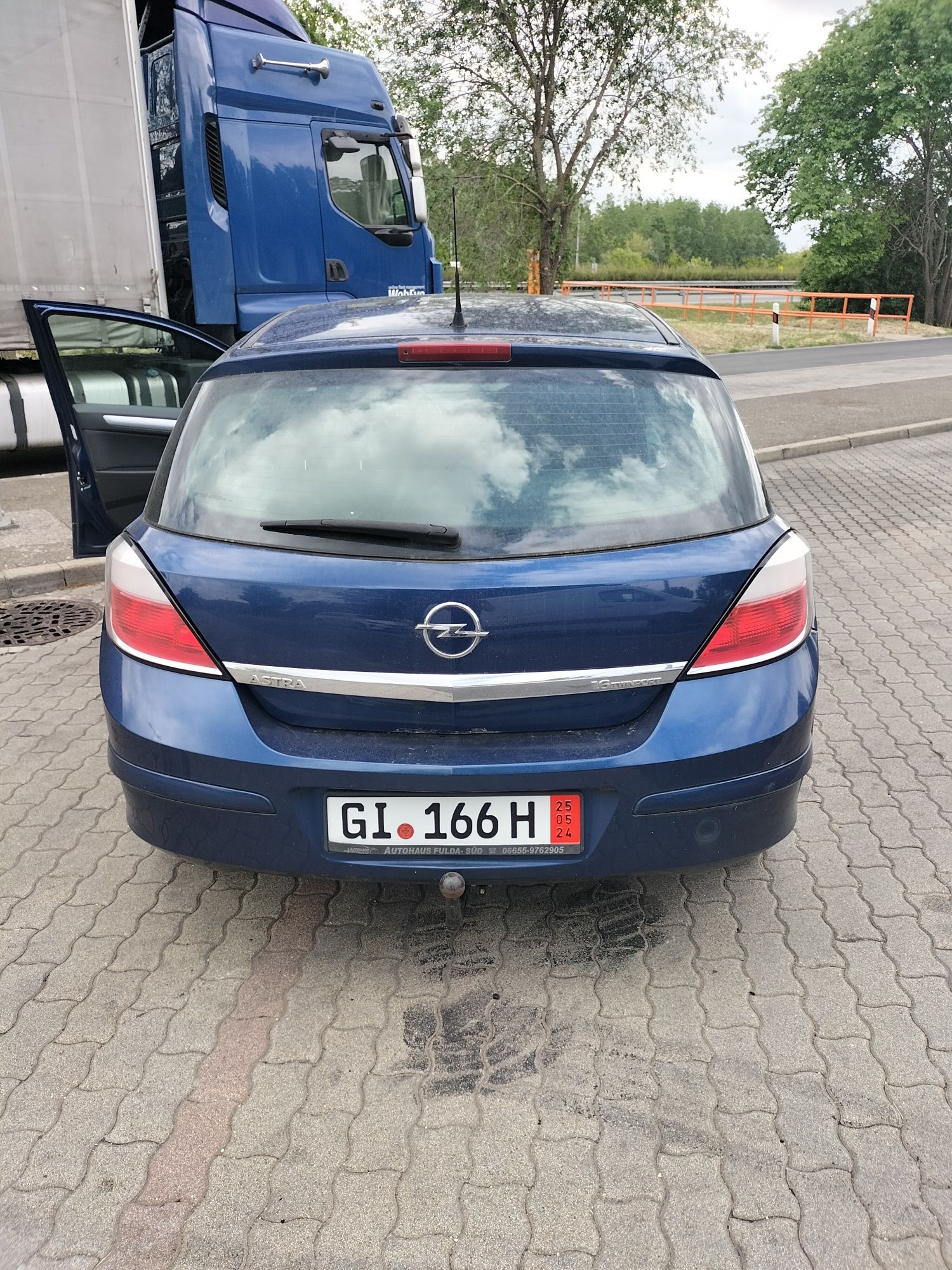 Vând Opel Astra H