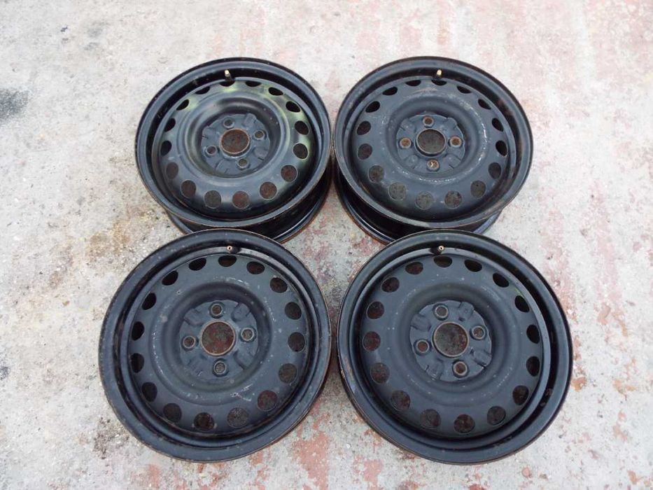 vand 4 jante tabla pe 14" pt hyundai I10 ,kia picanto ,toyota yaris