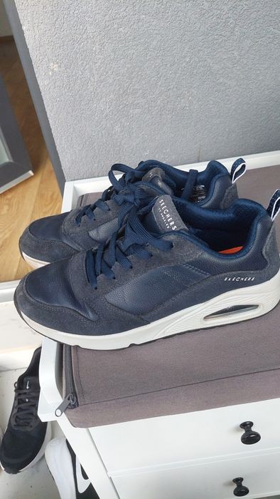 Adidasi Skechers baieti din piele 38