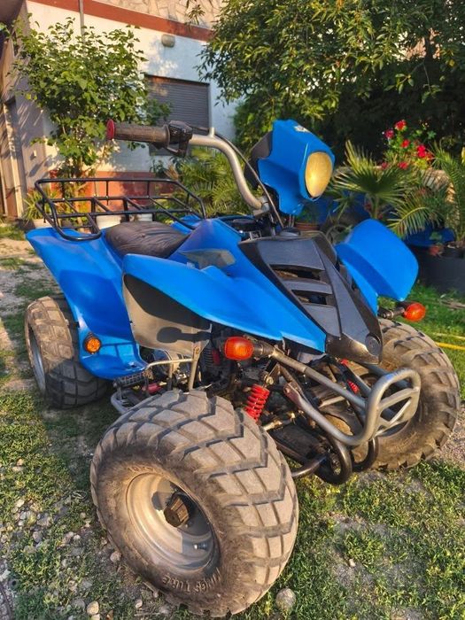 Vând ATV cu motor de 110cc, cu transmisie cardan (fără lanț),