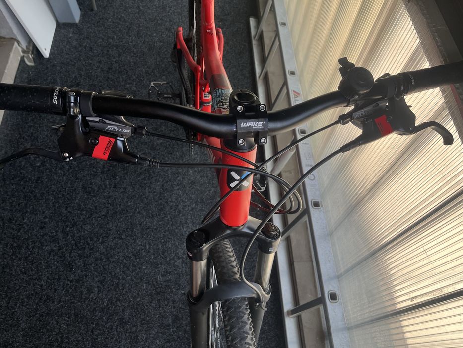 Bicicleta full suspension 27 5