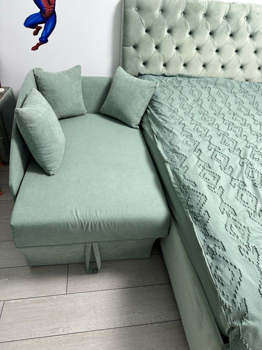 Vand pat stil canapea