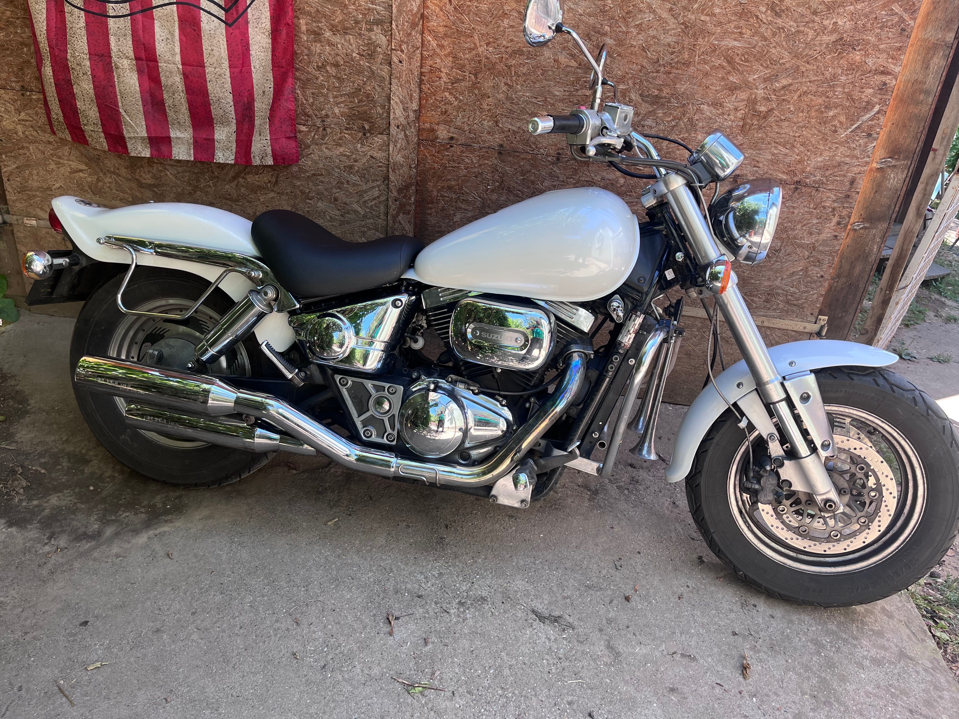 Suzuki VZ 800 Marauder