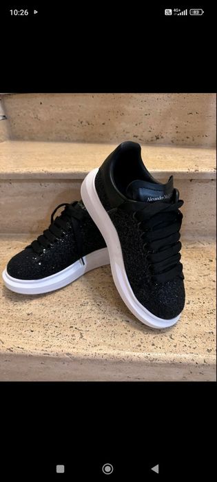 Уникални маратонки Adidas Samba