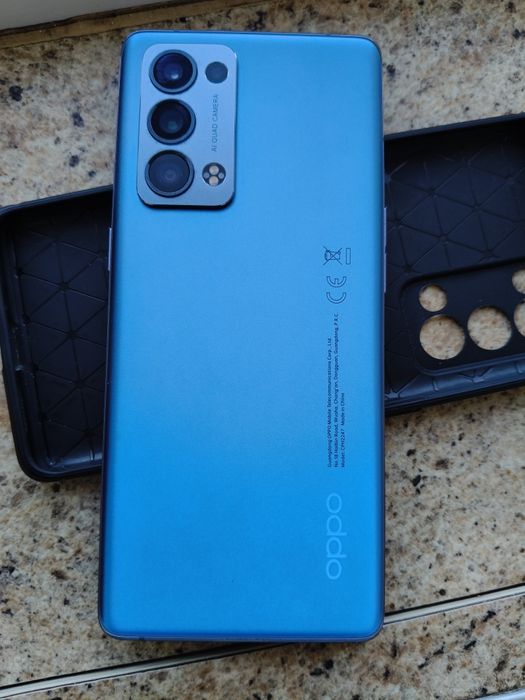 Vând oppo reno6 pro