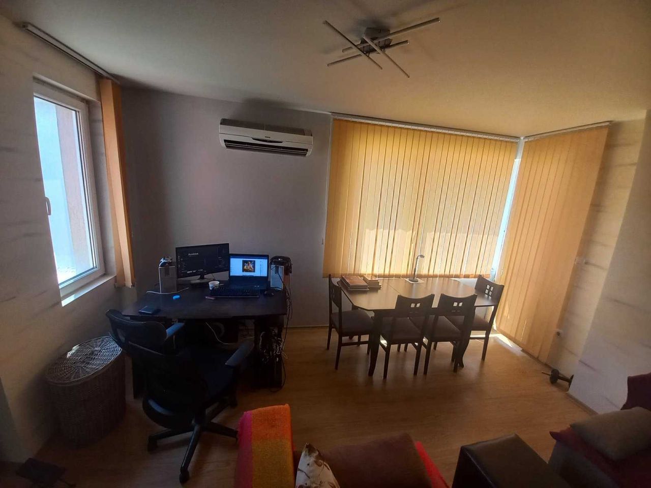 Дава се под наем Двустаен апартамент в Пловдив, Център - 60 кв.м за 433.5 € - Снимка #6