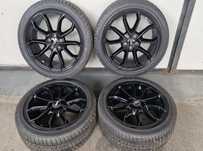 Set roti Audi A1 pe 17' cu anvelope iarna 215/45R17