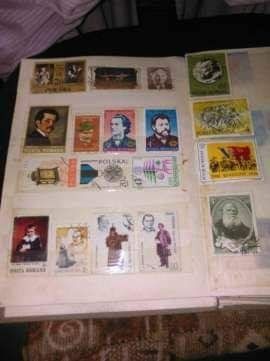 Vînd colecție de timbre poștale  vechi din aproape toate țările!