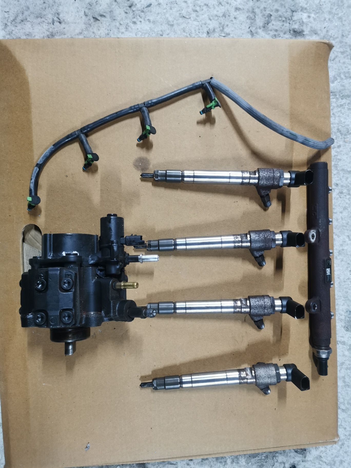 Kit injecție injector pompa 2.2 euro 5 Citroen jumper Peugeot boxer