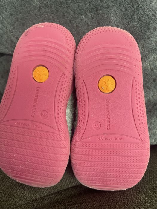 Пантофи Biomecanics, размер 24