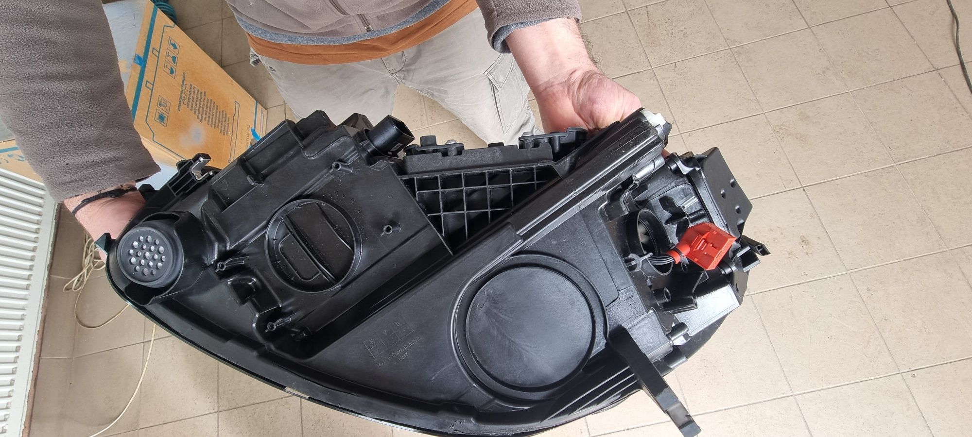 FAR partea dreaptă  audi nou