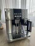 Aparat cafea/ espresor Delonghi Prima Donna