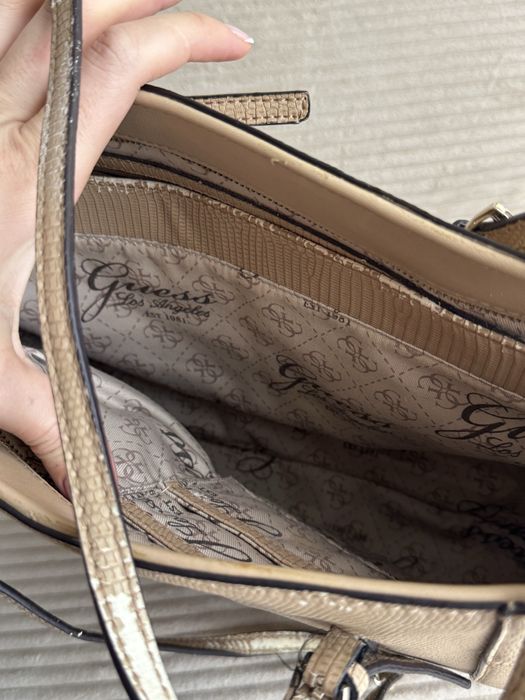 Guess чанта със забележки