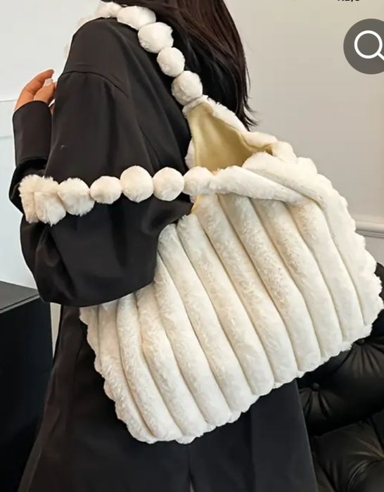 Уникано удобна и стилна плюшена чанта, в корейски стил