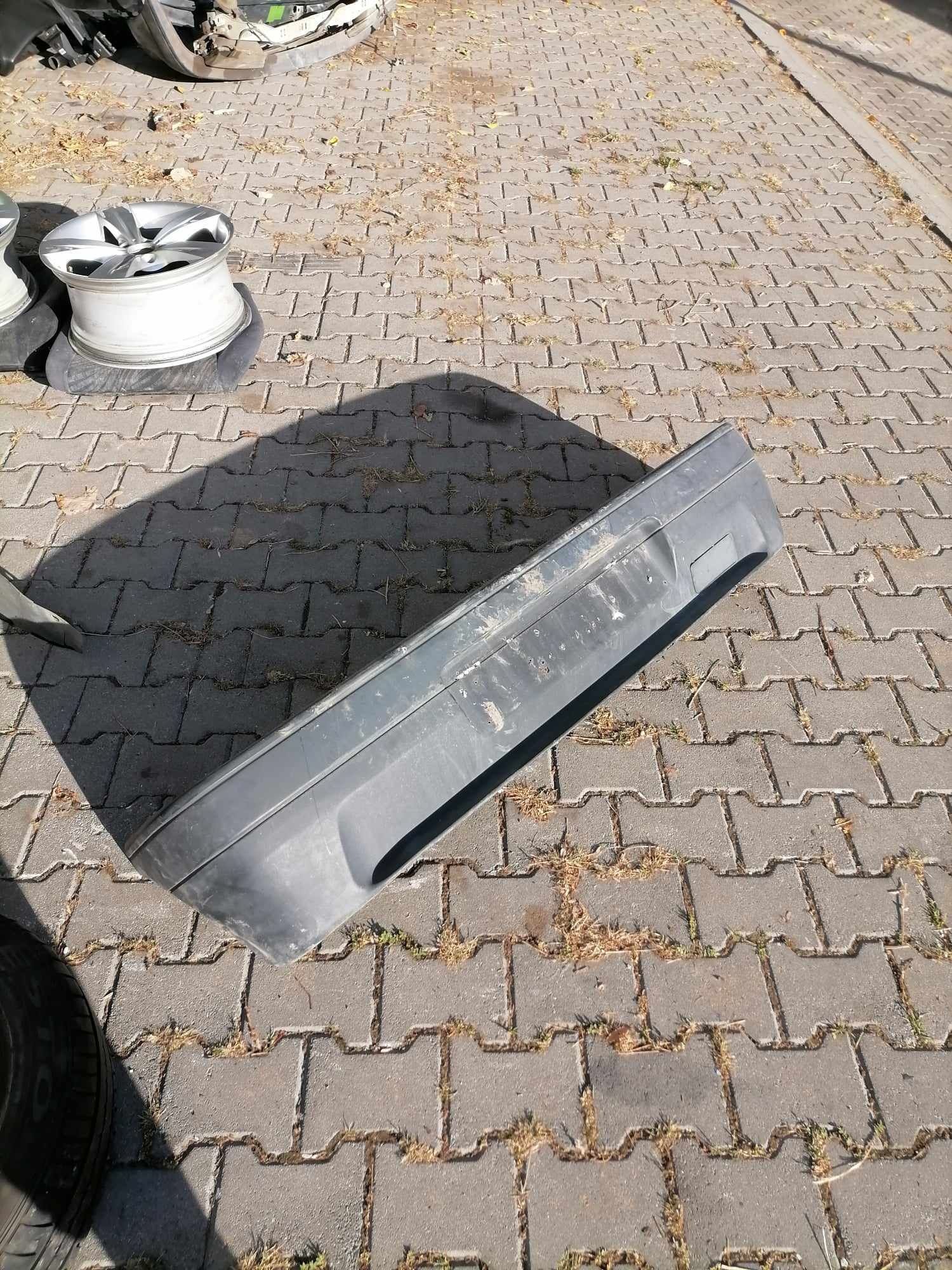Предна и задна броня за Пежо 106