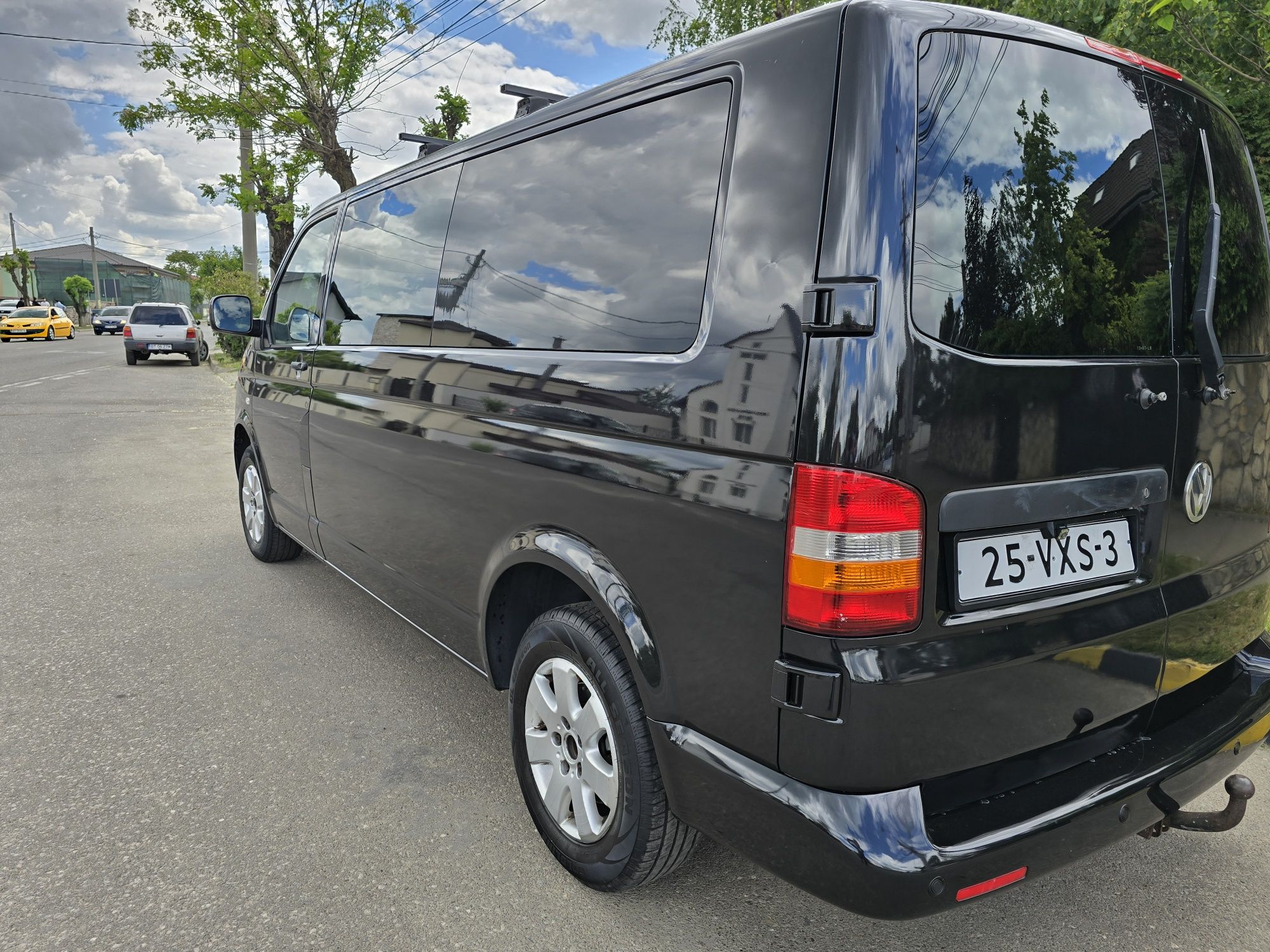 Vw Transporter T5 2.5 TDI An 2009/Lung Dublu Cabina 5 Locuri/Automata