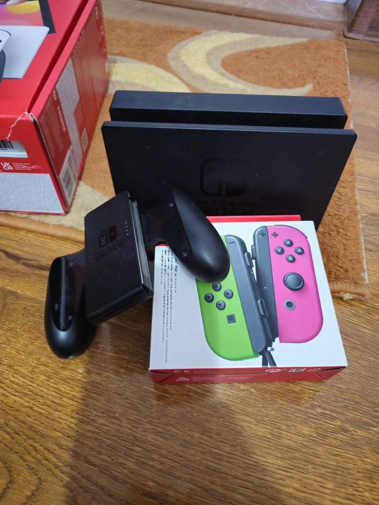 Nintendo Switch OLED +++ accesorii