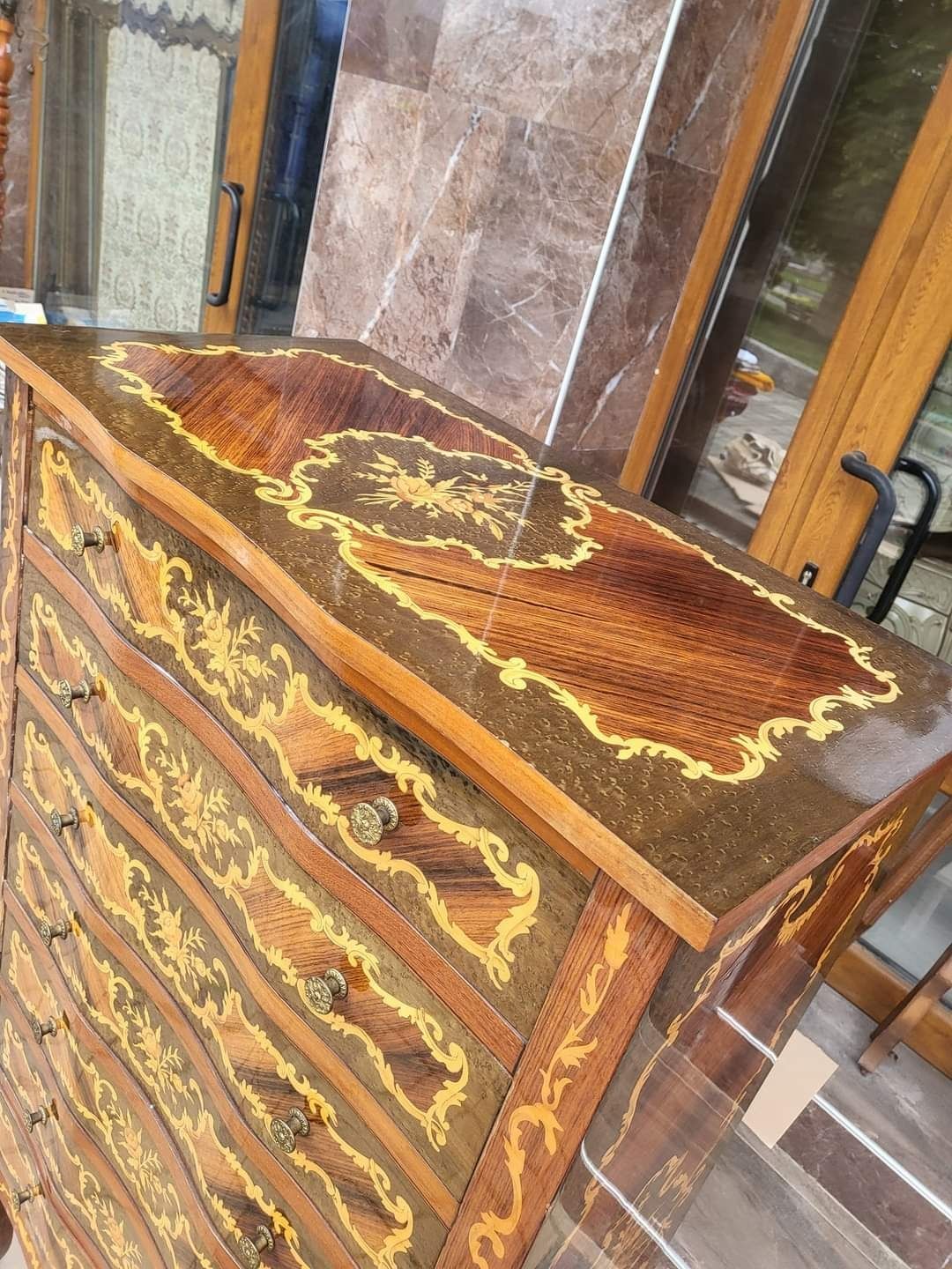 Италиански бароков шкаф