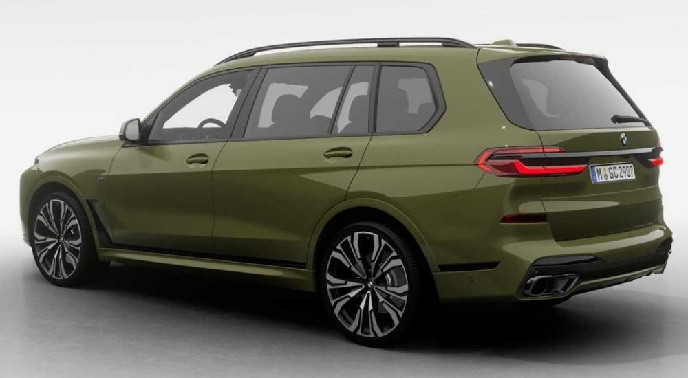 BMW X7 xDrive40i (G07) с гарантии в наличии