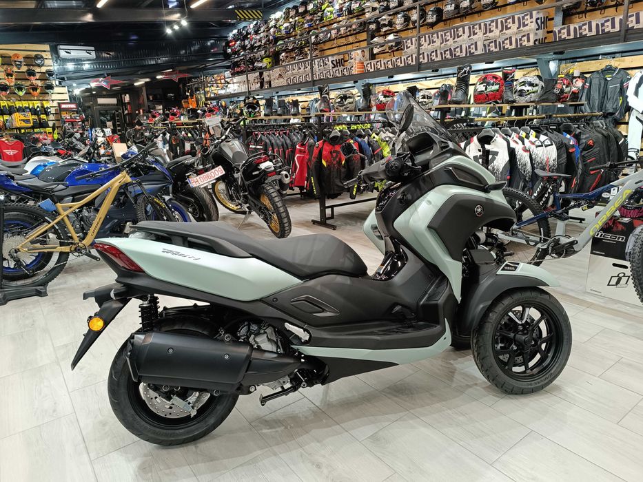Yamaha Tricity 300 pret PROMO-se conduce cu B-livrare EST BIKE Campina