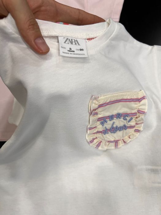 Zara 92-98, на 2-3 года комплект футболок для девочки