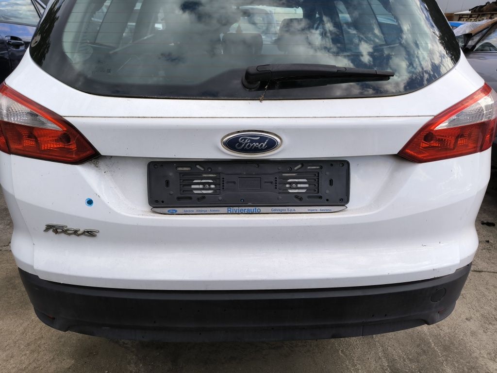 Задна броня за Ford Focus MK III