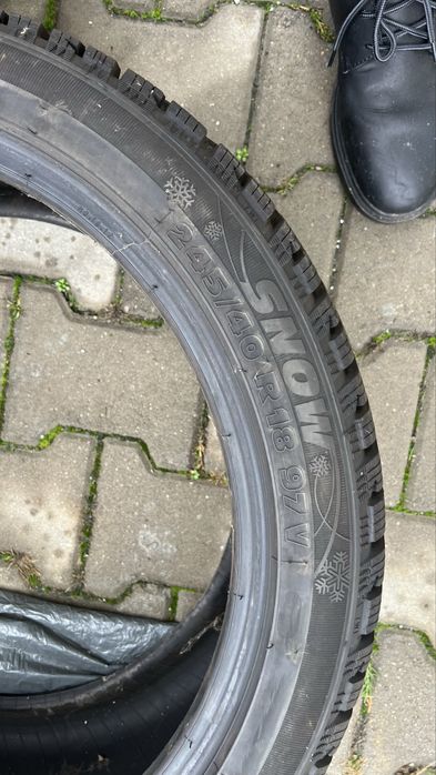 Anvelope Iarna Noi! 245/40/18