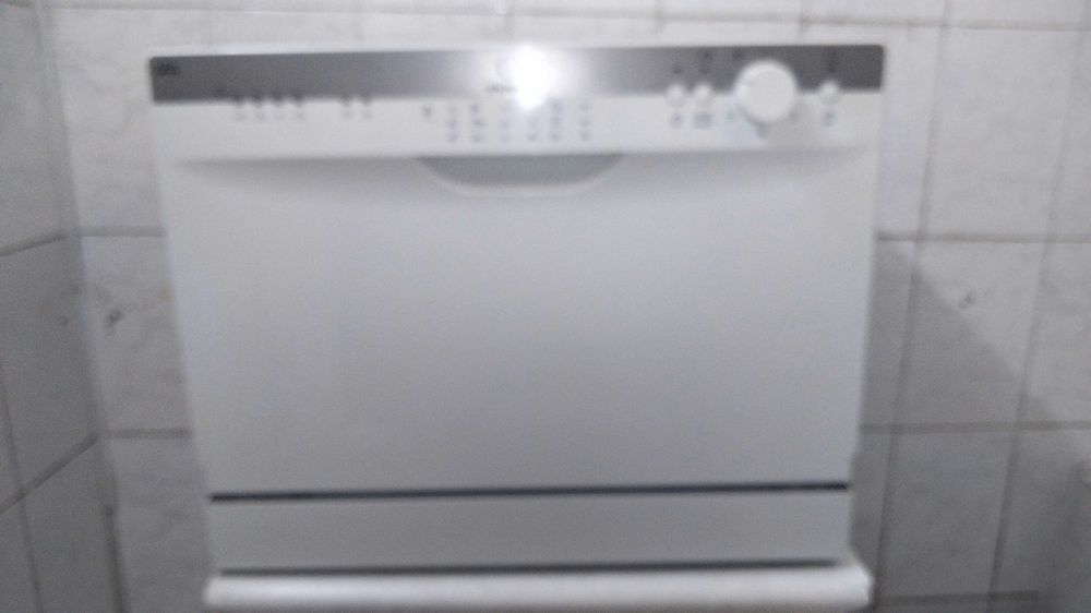 Посудомоечная машина INDESIT
