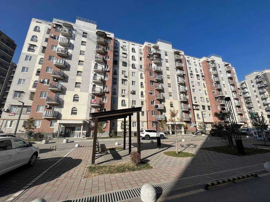 Продам свою 1 комн. квартиру в Ж/К Ассалом Сохил от Голден Хаус.