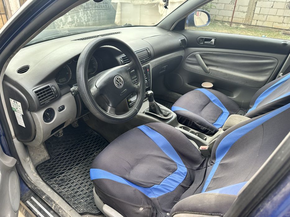 Volkswagen Pasat 2004 la 1100 euro
