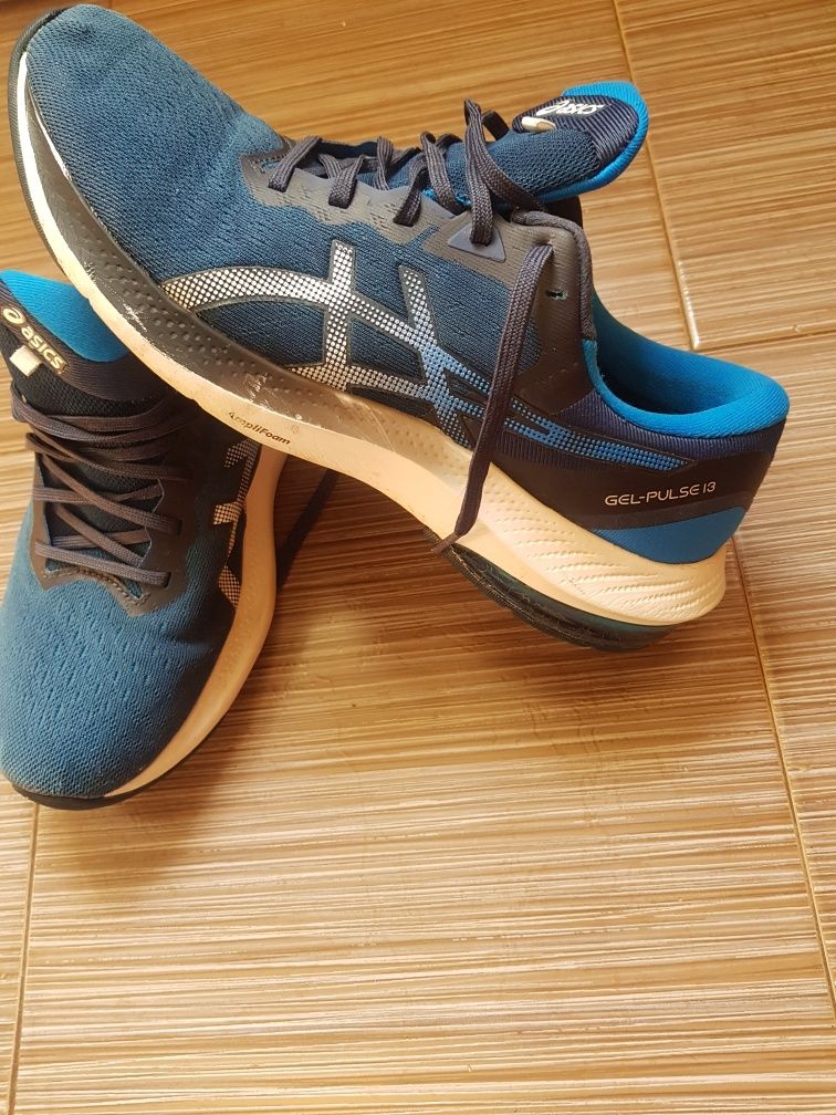 Adidasi Asics Gel Pulsa 42