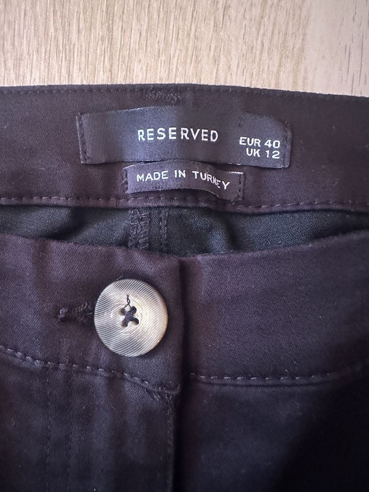Дамски панталон на Reserved, р-р 40