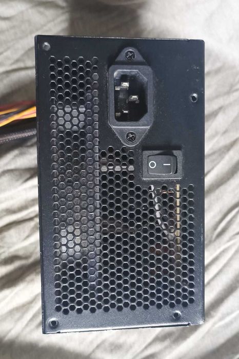 Ново захранване за компютър Deepcool DE600VZ 600W