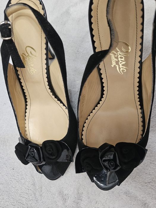 Sandale deosebite negre cu toc, marime 38