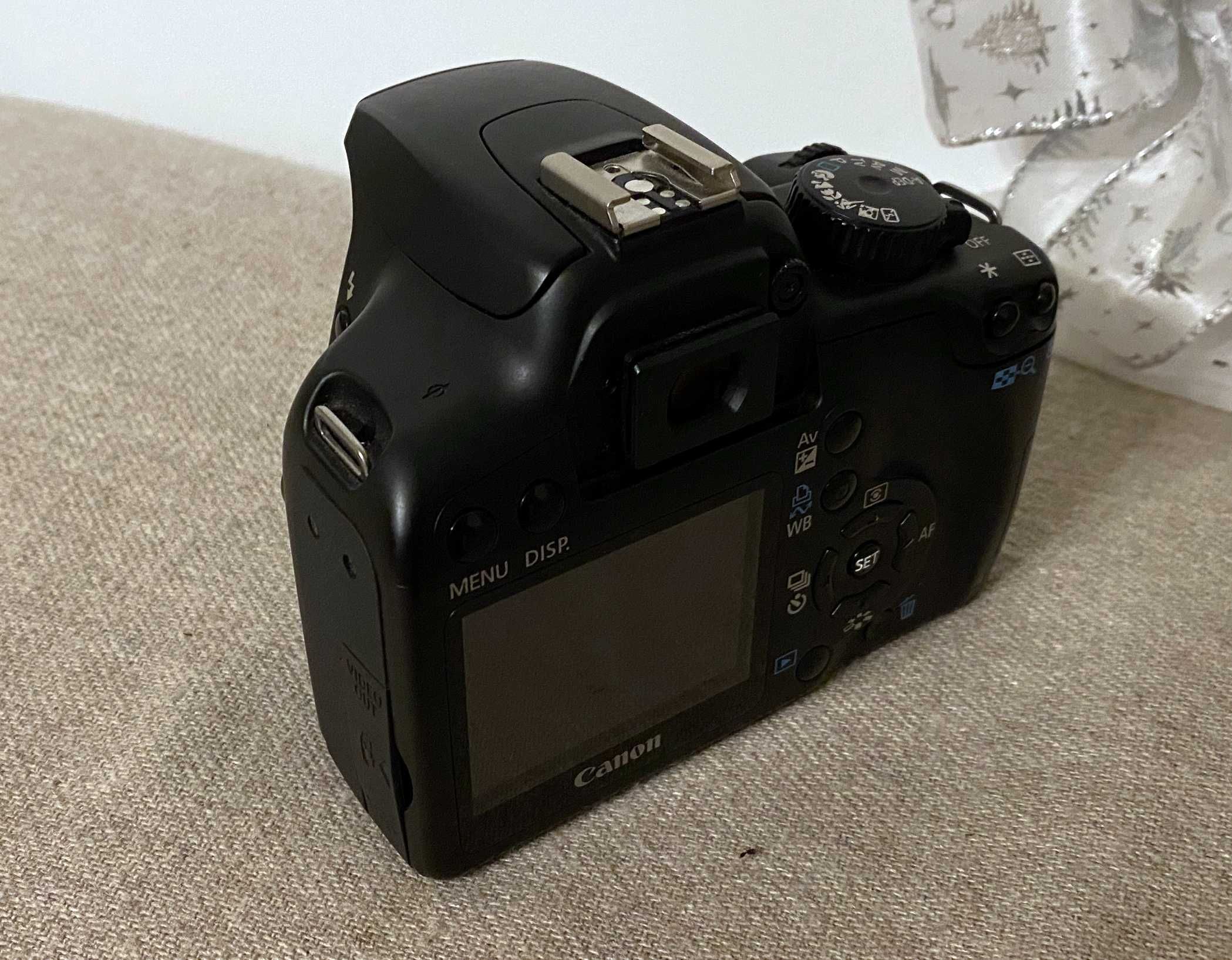 Aparat foto digital DSLR Canon EOS 1000D - corp - neprobat
