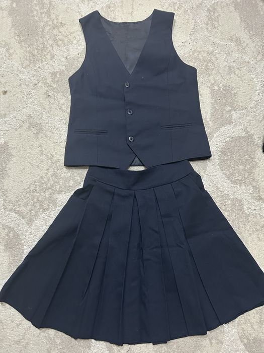 Юбка с жакетом темно синего цвета