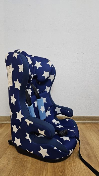 Детское автокресло