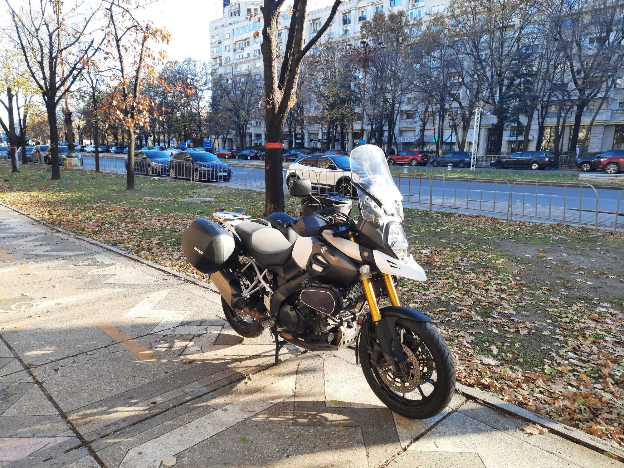 Suzuki V-Strom DL 1000 2014