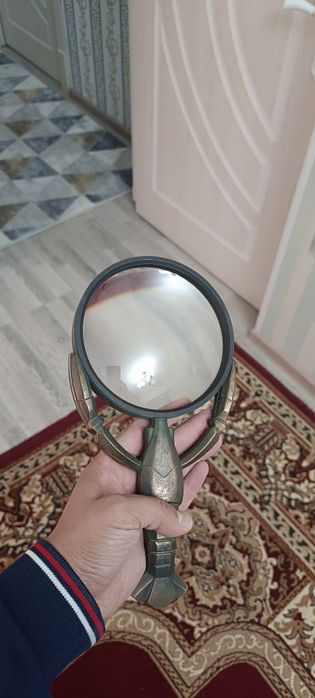 Продаётся лупа старинное