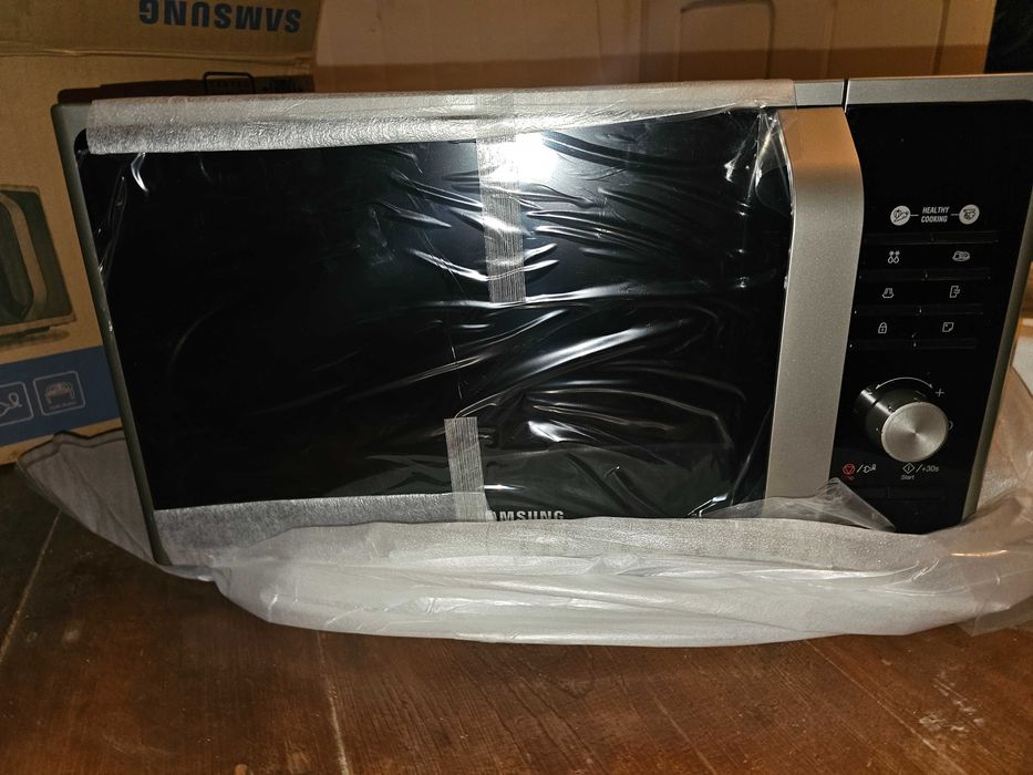 Cuptor cu microunde Samsung