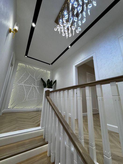 Продаётся УЧАСТОК 3 соток 3 уровня 5 комнат 370м2 на улице Циалковской