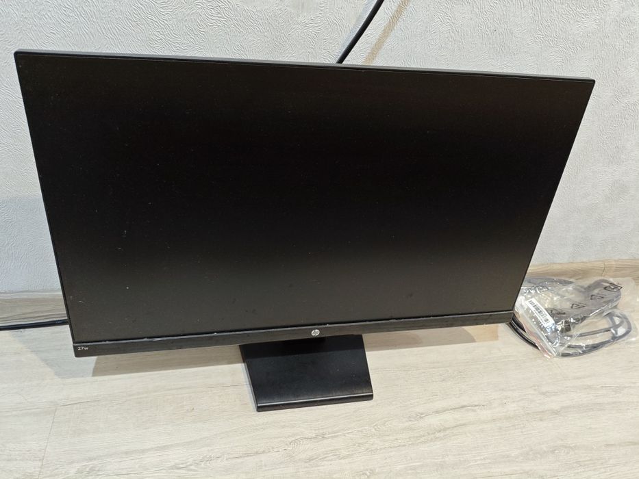 Продам монитор 27 диагональ