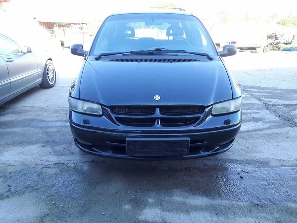 само на части Chrysler Grand Voyager 2,4 / 3,3 / 3,8