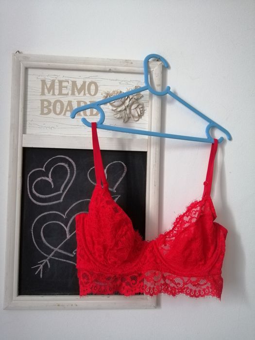 Sutien bustiera dantela rosie H&M Xs-S cupa 75C