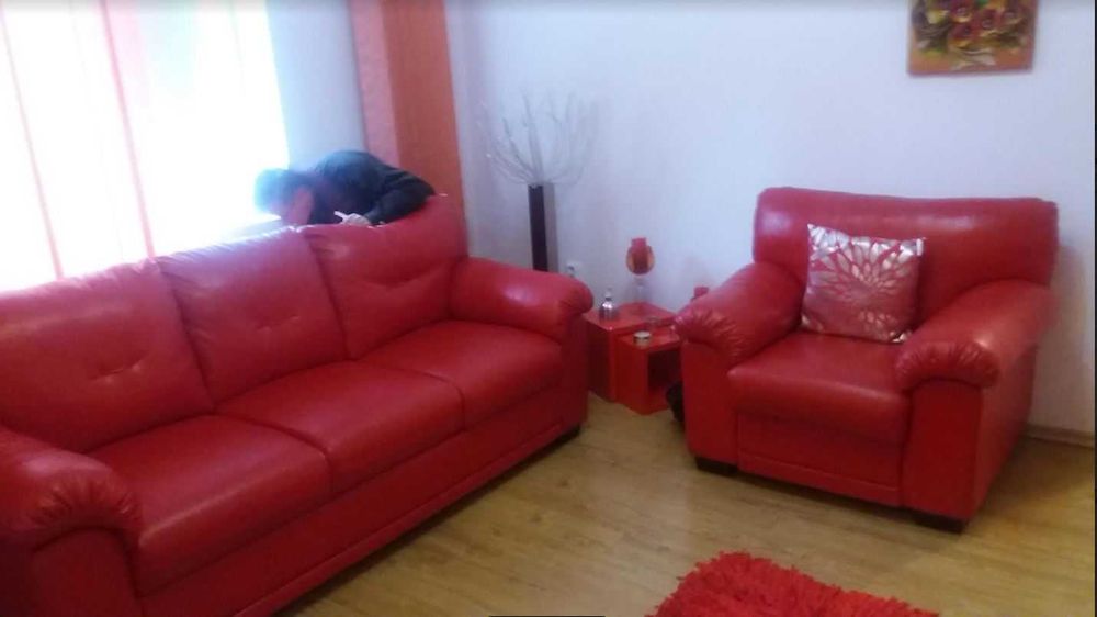 Vand Apartament doua camere, Lupeni