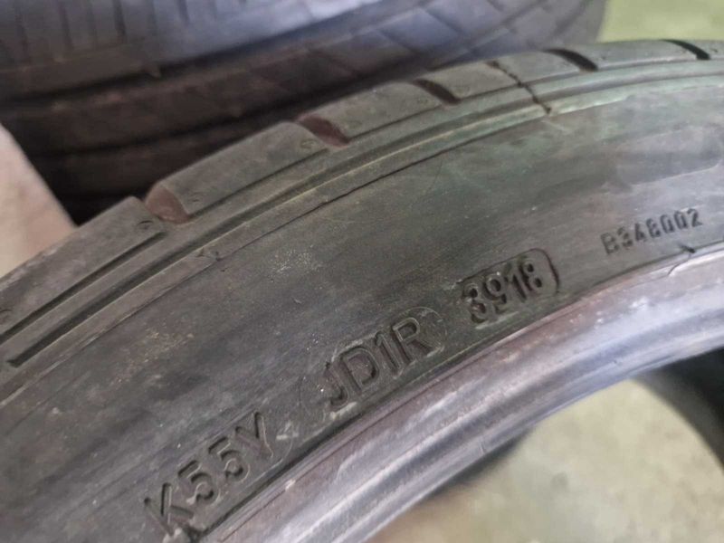 2 Dunlop R20 275/35
летни гуми DOT3918