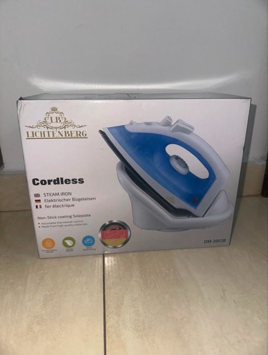 statie de calcat, fier de calcat fara fir cu abur