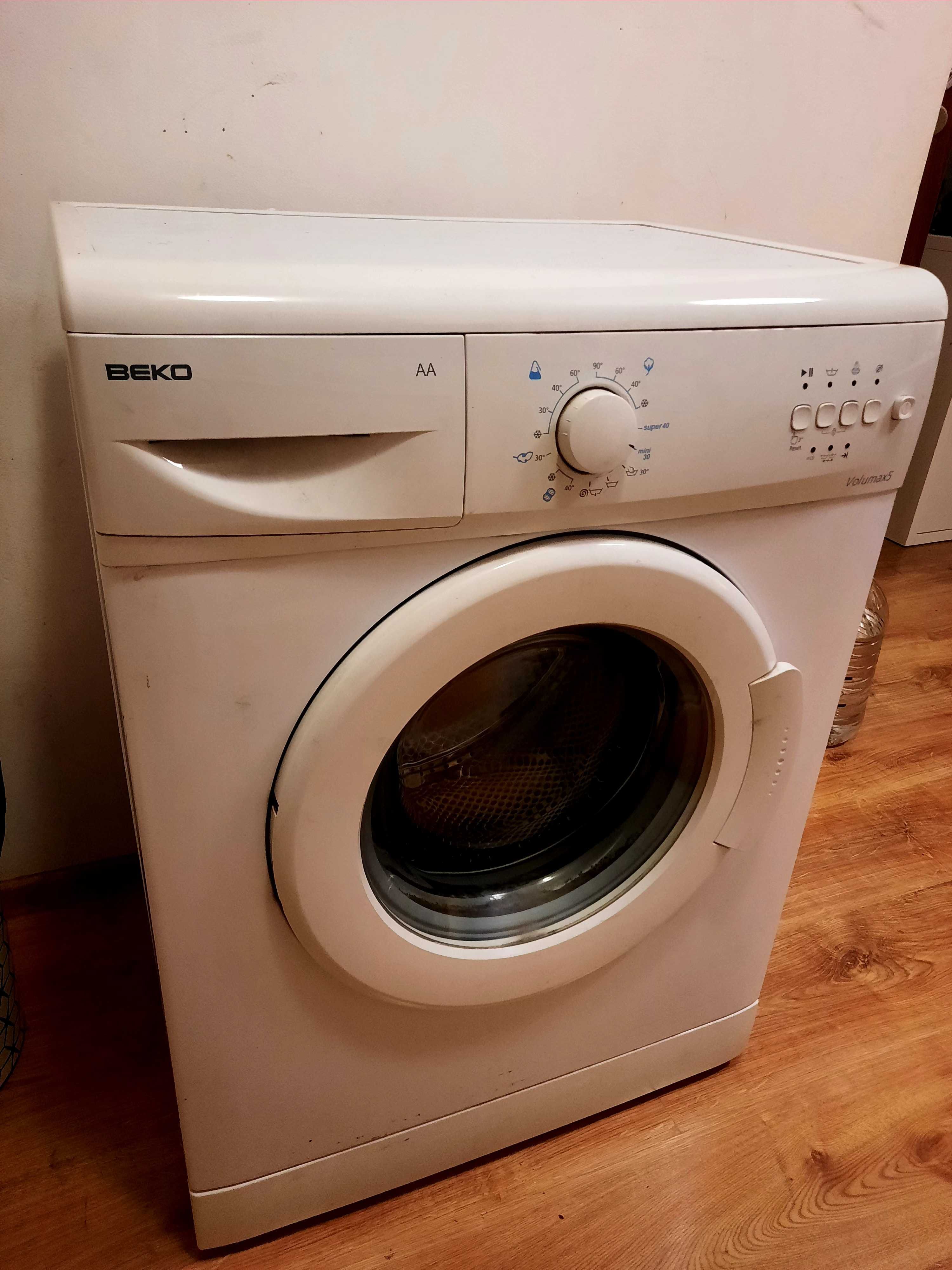 Пералня Beko на части